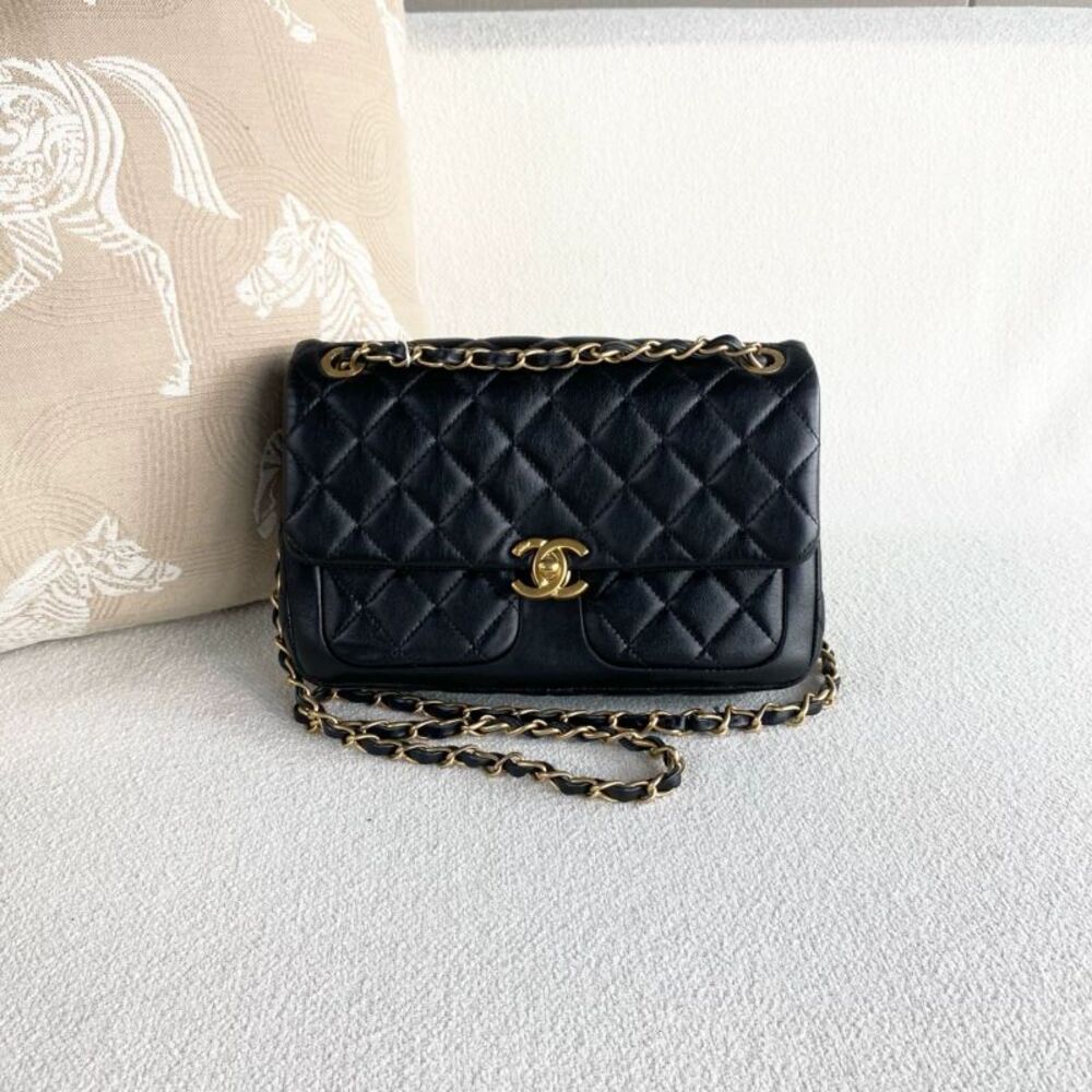 Chanel Women Pre-Loved Bag Very Good Condition